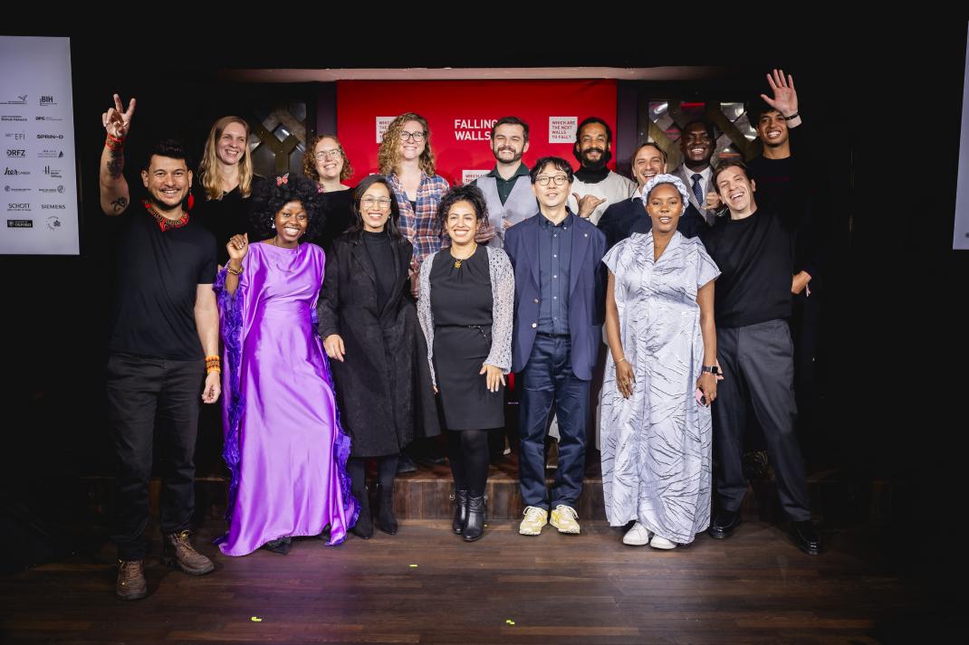 Group picture of the finalists